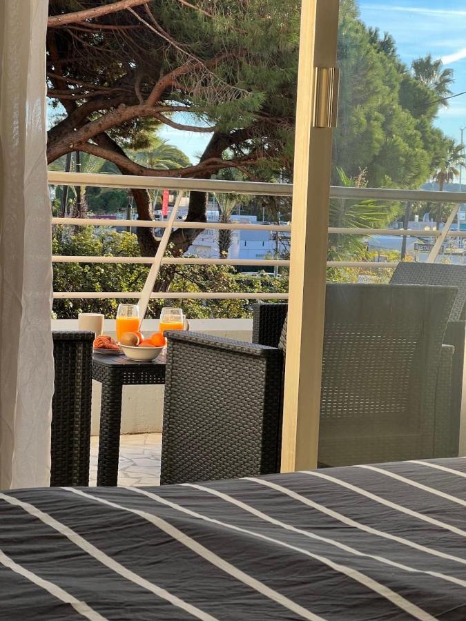 Seafront - Beautiful Flat With Aircon And Comfortable Loggia Vallauris Dış mekan fotoğraf
