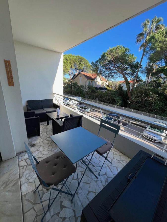 Seafront - Beautiful Flat With Aircon And Comfortable Loggia Vallauris Dış mekan fotoğraf