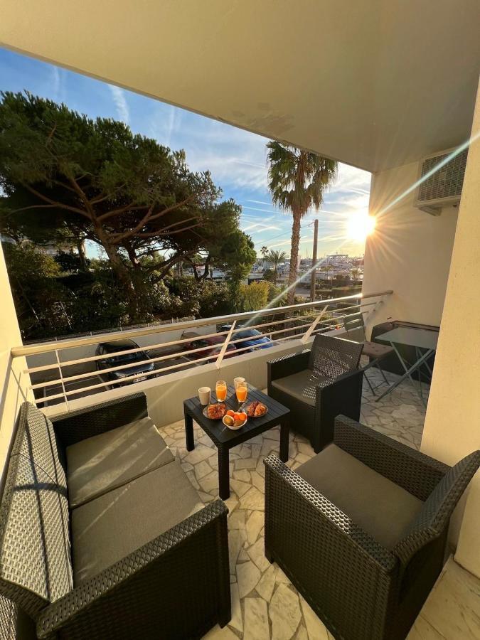 Seafront - Beautiful Flat With Aircon And Comfortable Loggia Vallauris Dış mekan fotoğraf